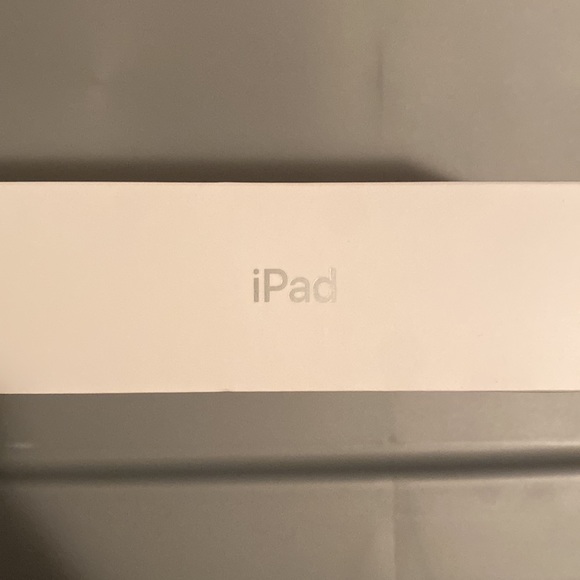 iPad Air 9th generation box + manual - Picture 5 of 6
